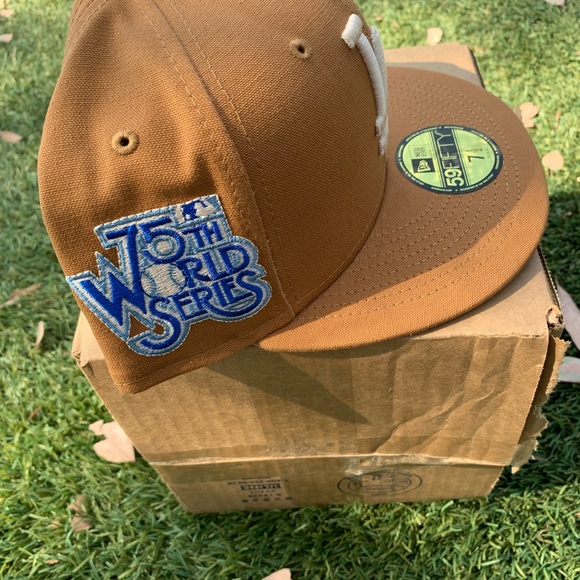 New Era Fitted hat - Picture 1 of 3